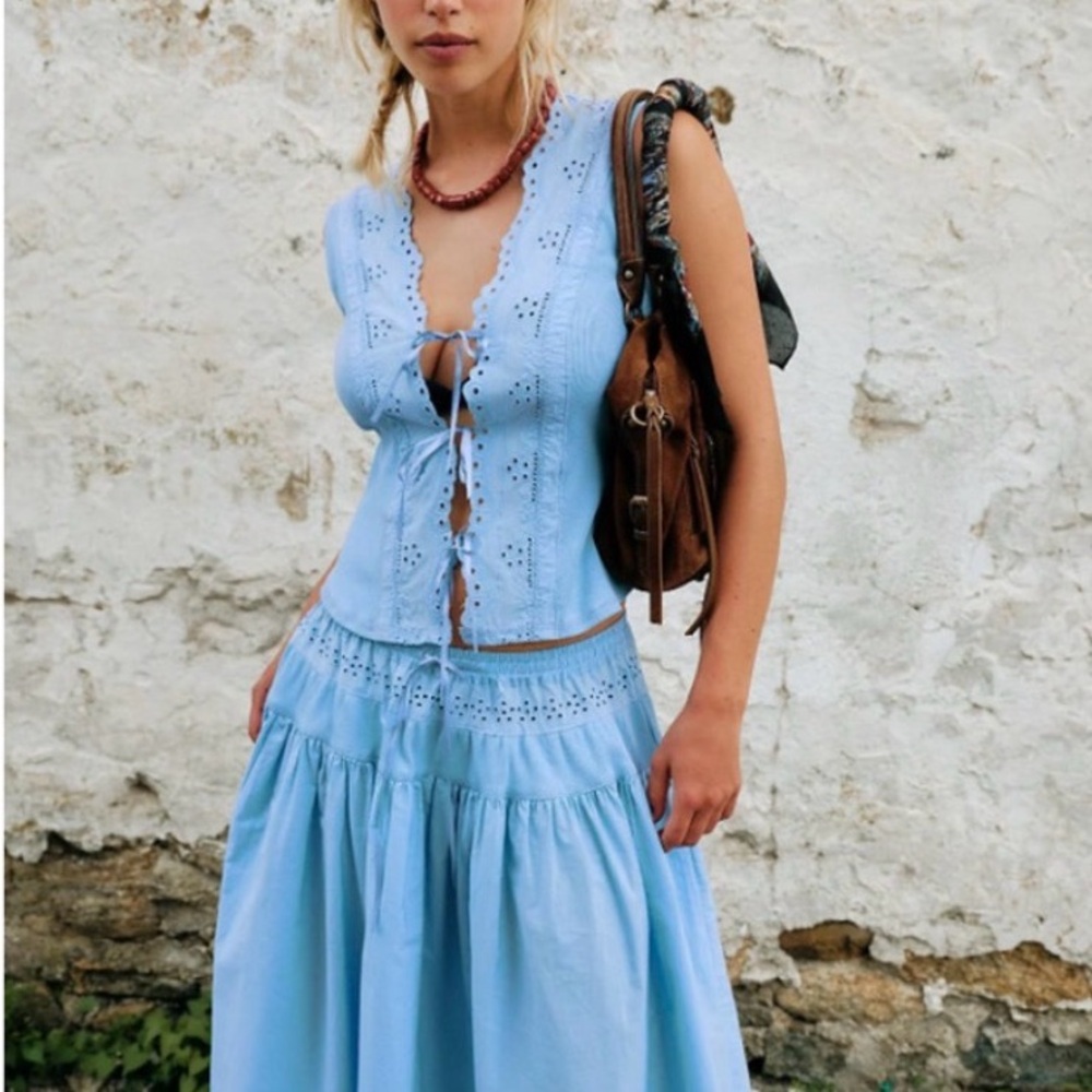 Free People Gesibelle Open Air Blue Women’s Tiered Midi Skirt